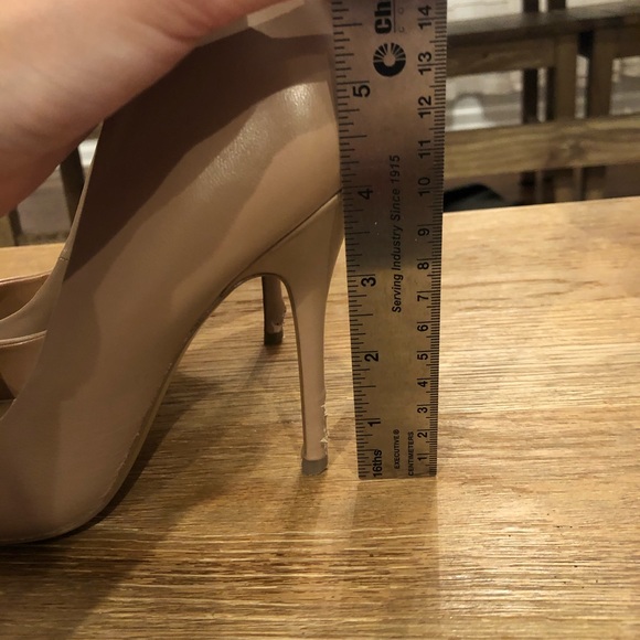 Steven Madden Galleryy Blush Dress Pump - Picture 8 of 9